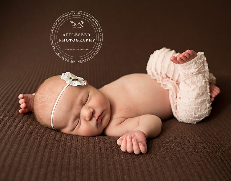 Kennesaw Newborn Photographer | Appleseed Photography