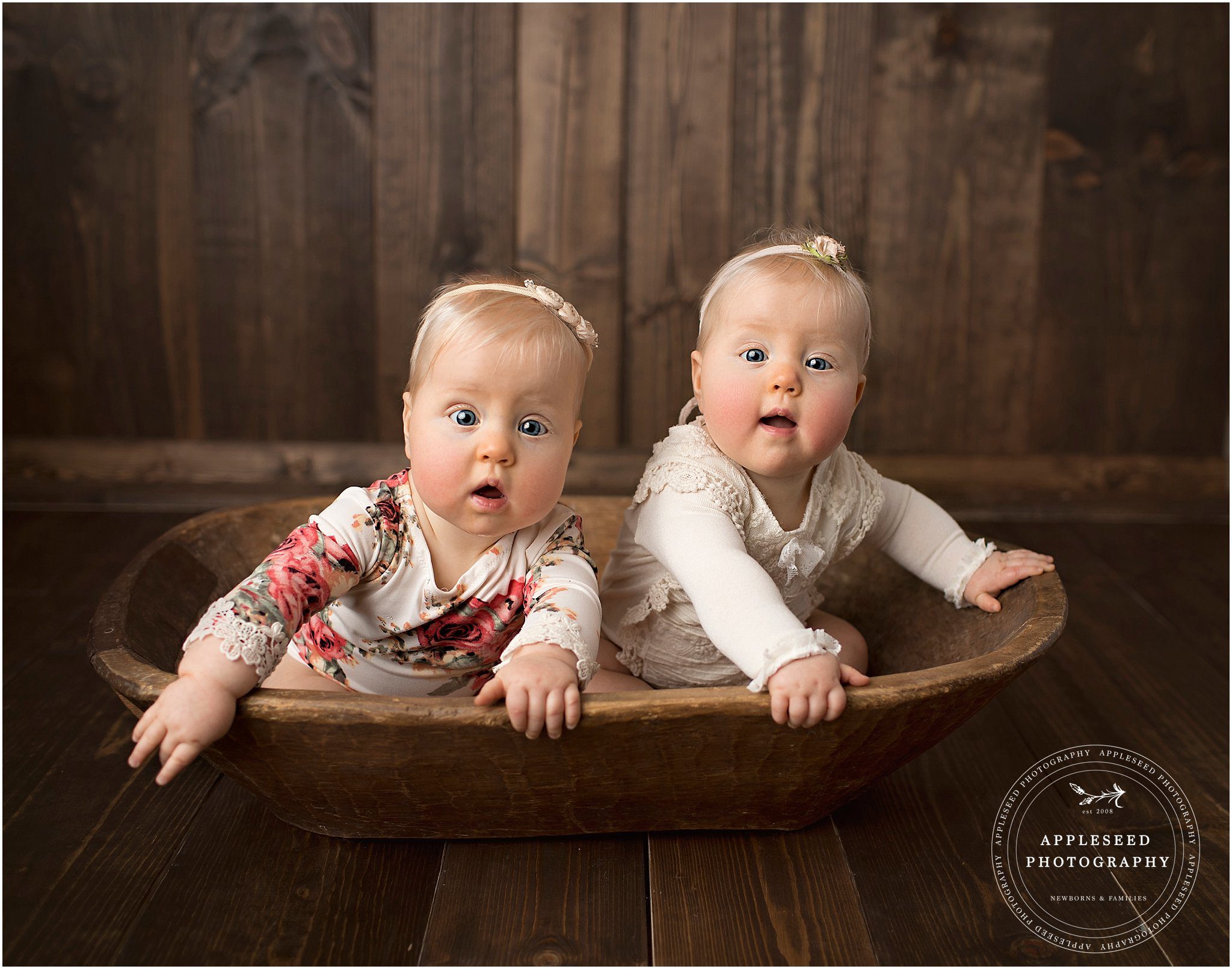 Avery and Caroline | Atlanta Twin Photographer | Appleseed Photography